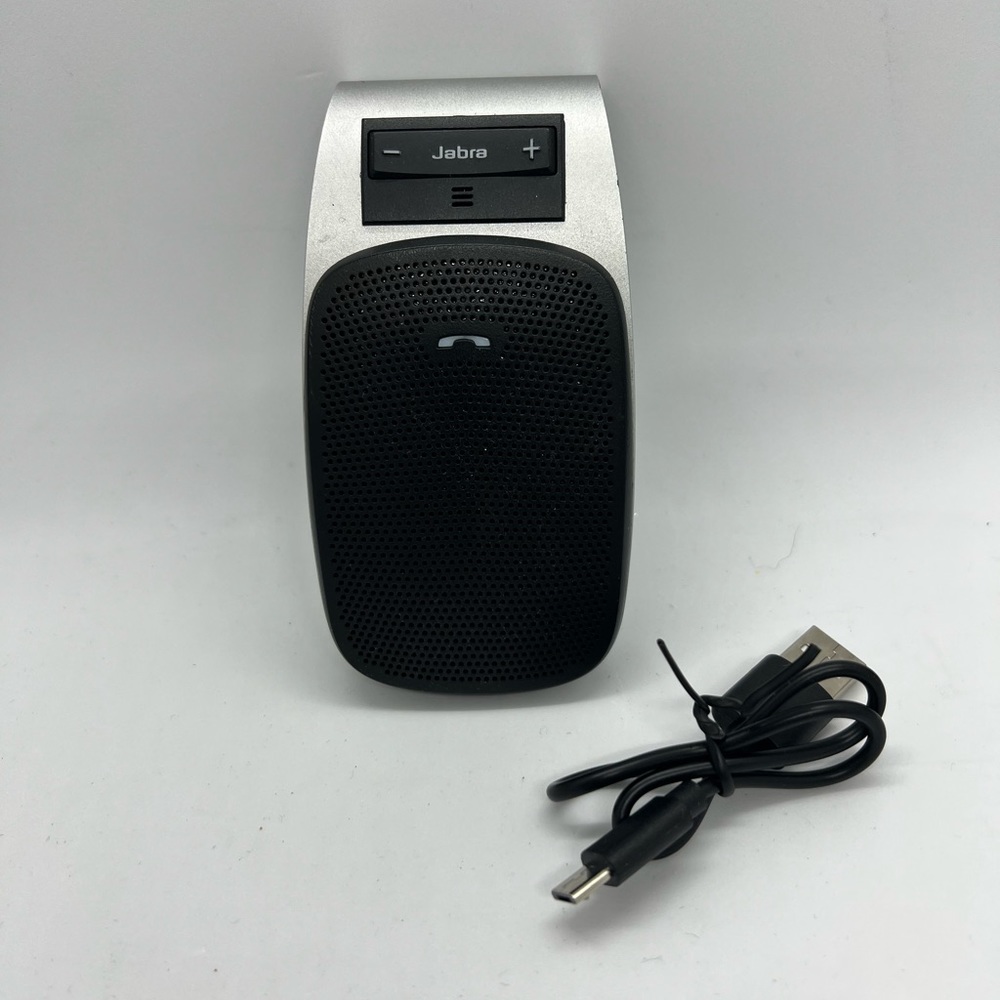 Jabra Drive Wireless Bluetooth In-Car Speakerphone Car Speaker Model HFS004